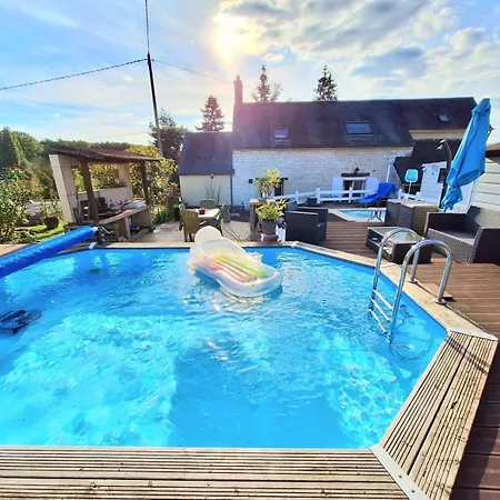 Maison Dans La Prairie Holiday home Lhomme